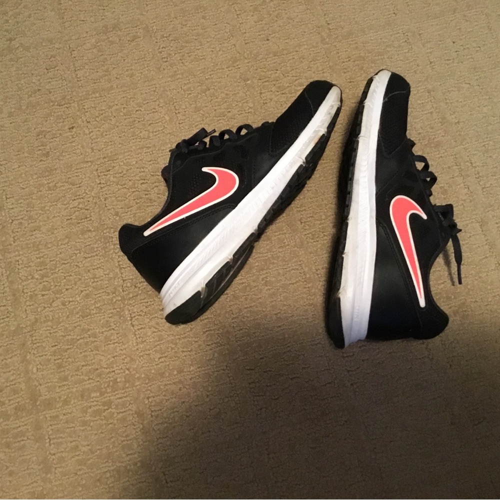 Nike Black and Coral Low-Top Trainers